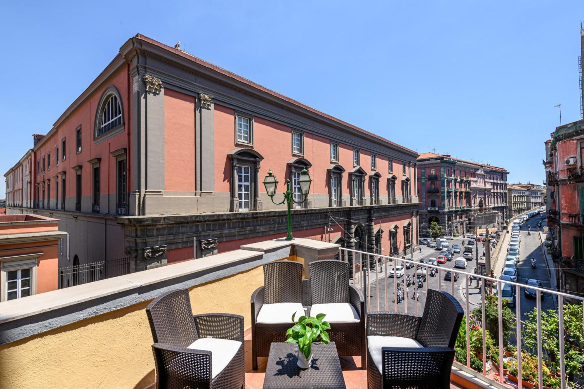 Into Mann Hotel Napoli Exterior foto
